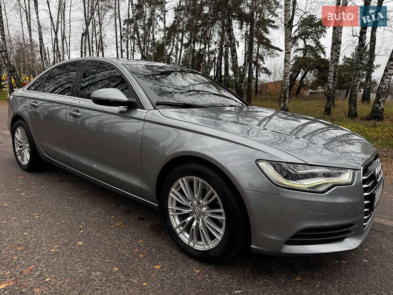 Седан Audi A6 2012 в Киеве