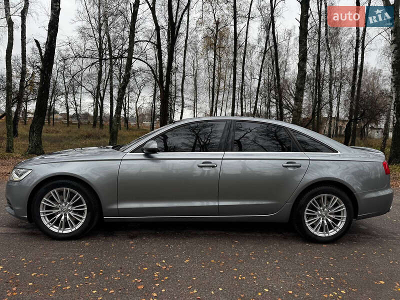 Седан Audi A6 2012 в Киеве