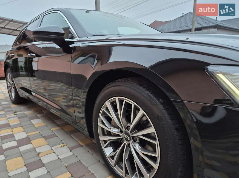 Универсал Audi A6 2019 в Киеве
