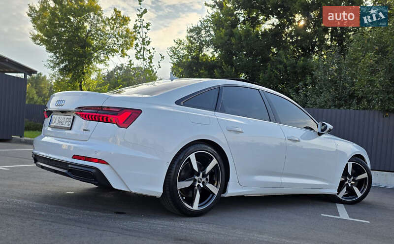 Седан Audi A6 2021 в Черновцах