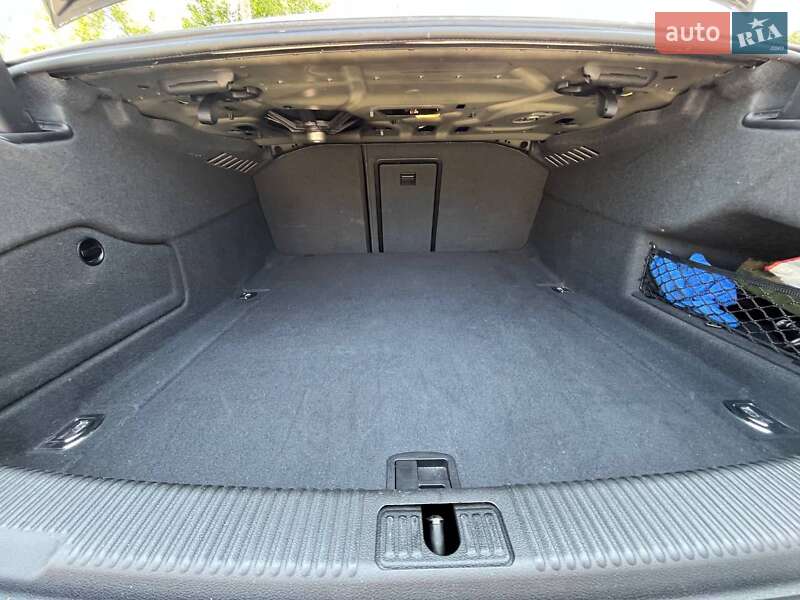 Седан Audi A6 2014 в Дніпрі