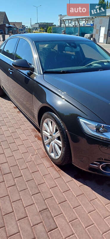 Седан Audi A6 2011 в Сарнах