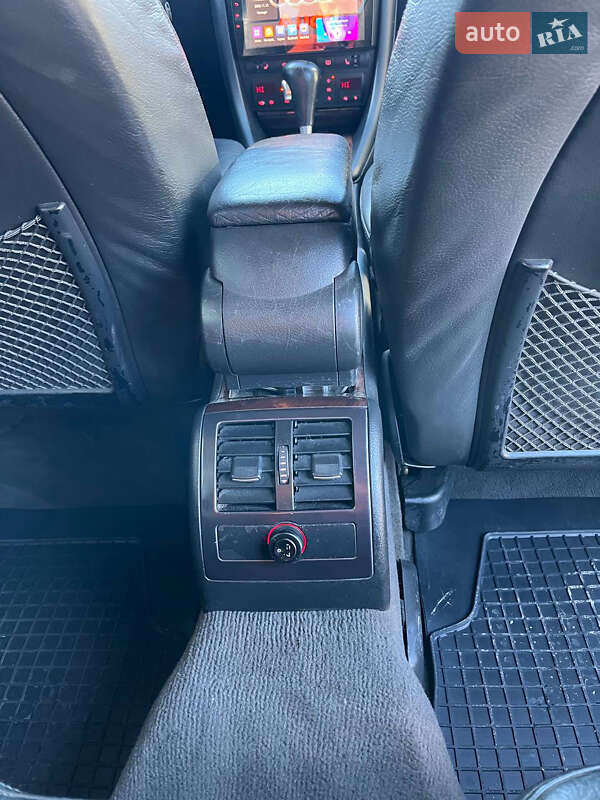 Универсал Audi A6 2001 в Черновцах