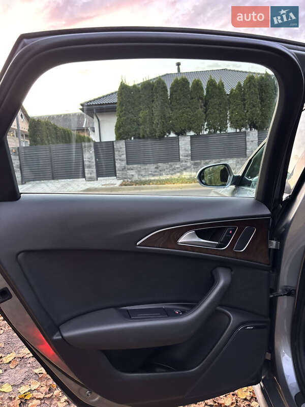 Седан Audi A6 2014 в Ровно