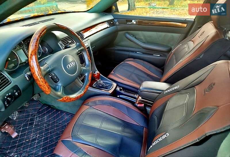 Универсал Audi A6 2001 в Каневе