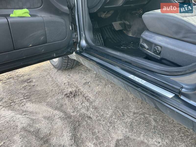 Універсал Audi A6 2001 в Мерефа фото 10 Універсал Audi A6 2001 в Мерефа