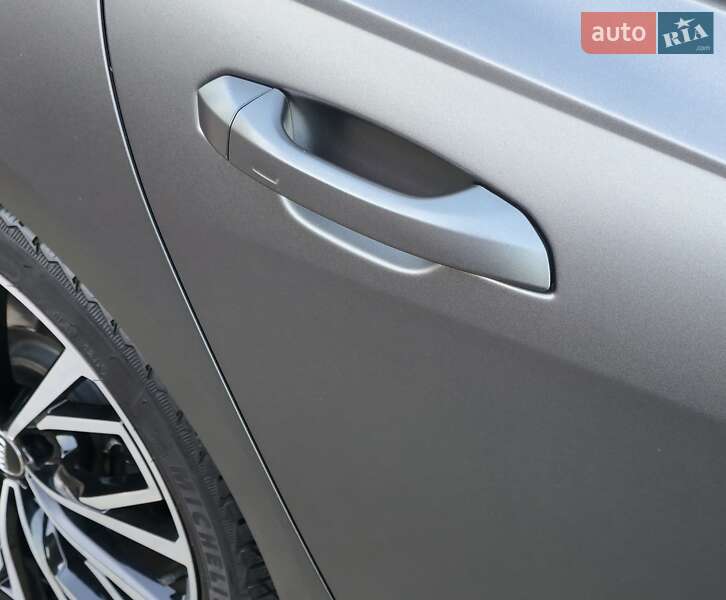 Седан Audi A6 2018 в Мукачевому