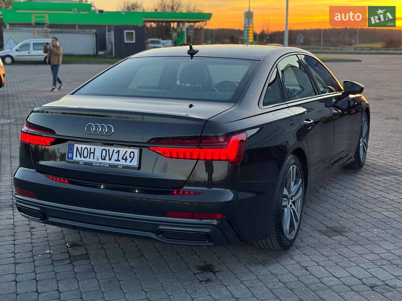 Седан Audi A6 2021 в Радивиліві