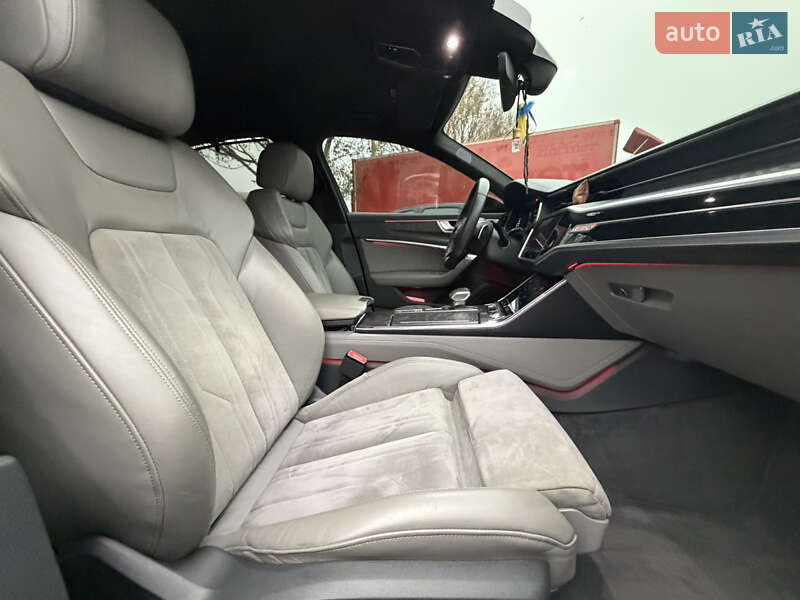 Седан Audi A6 2019 в Днепре