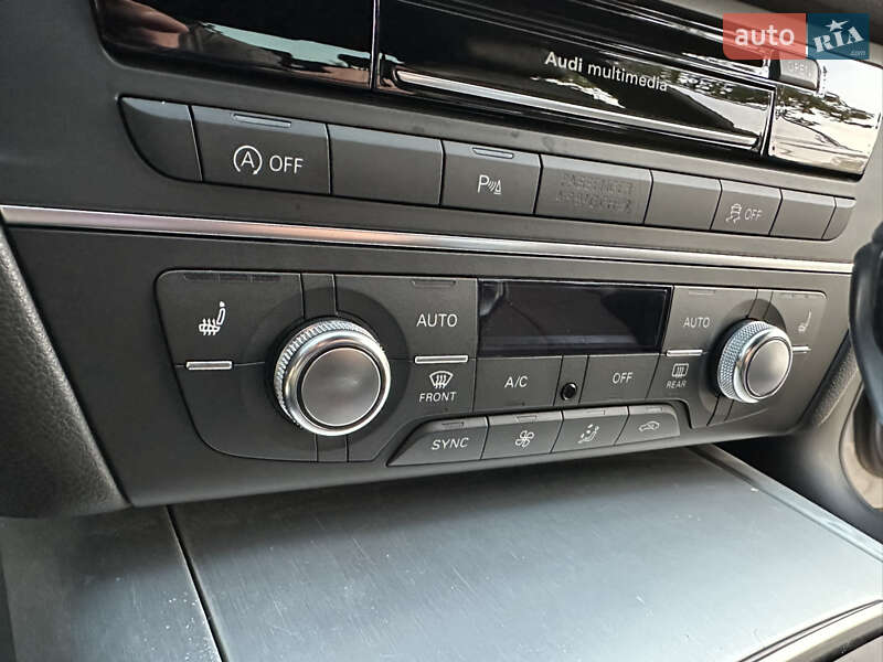 Седан Audi A6 2015 в Стрию