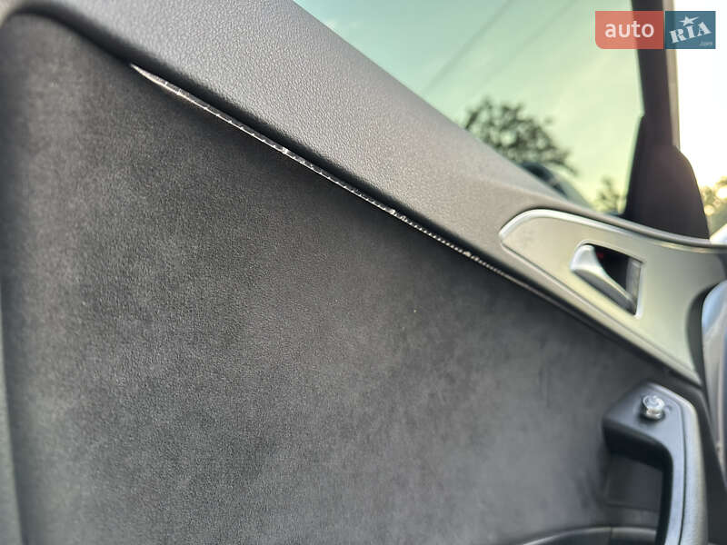 Седан Audi A6 2015 в Стрию