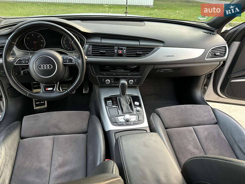 Седан Audi A6 2015 в Стрию
