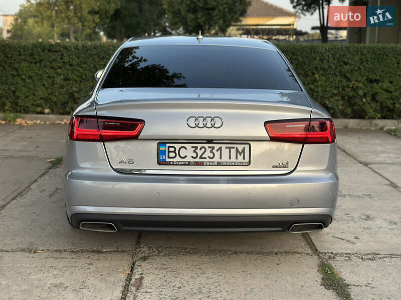Седан Audi A6 2015 в Стрию