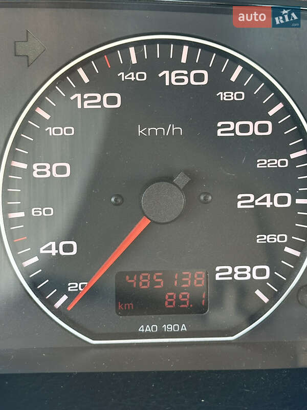 Седан Audi A6 1996 в Києві