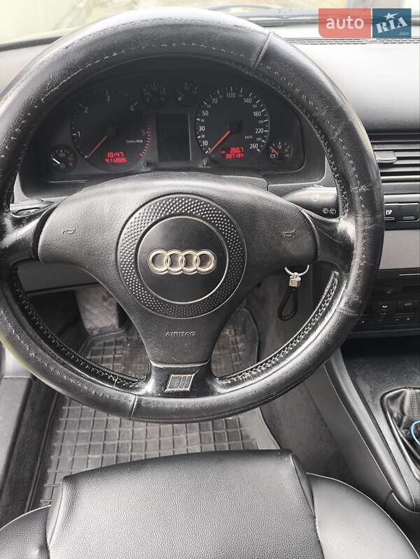 Універсал Audi A6 2000 в Переяславі