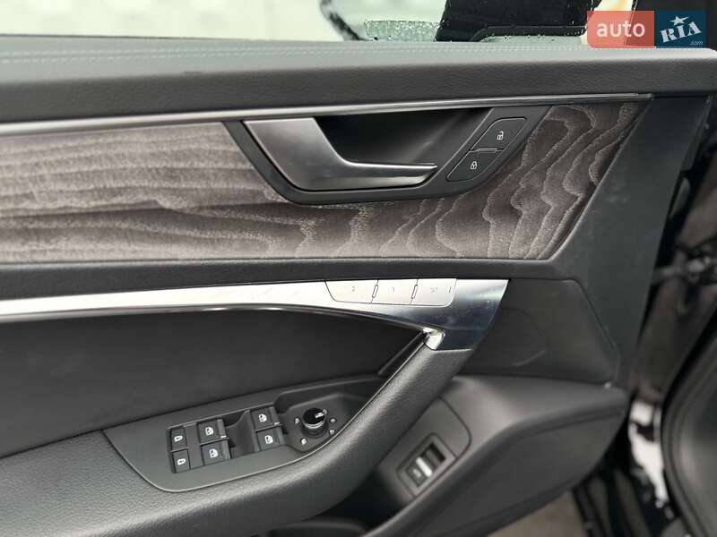 Седан Audi A6 2024 в Києві