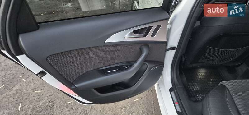 Універсал Audi A6 2016 в Саврані