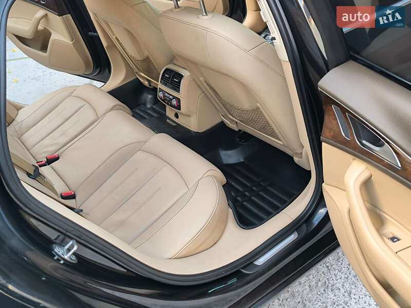 Седан Audi A6 2013 в Павлограде