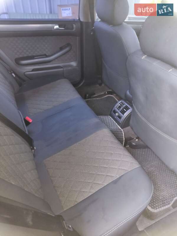 Універсал Audi A6 2001 в Чернігові