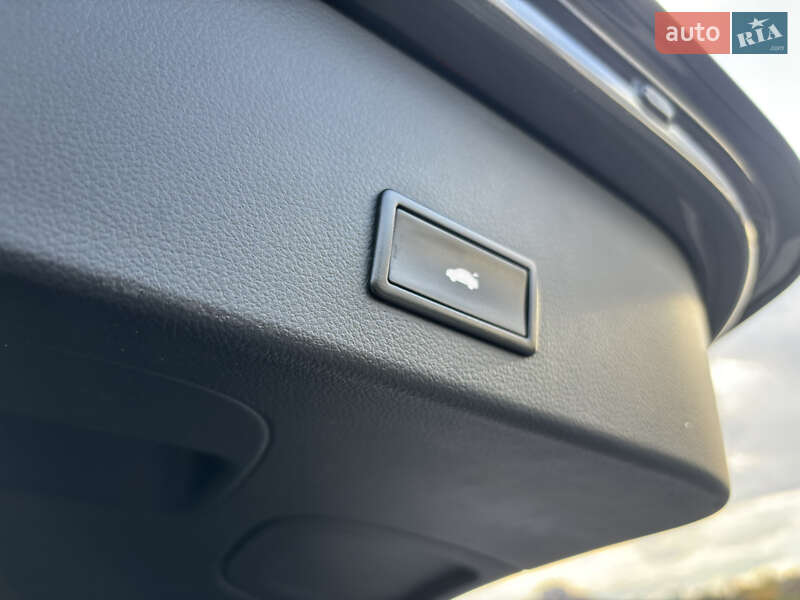 Универсал Audi A6 2012 в Ужгороде