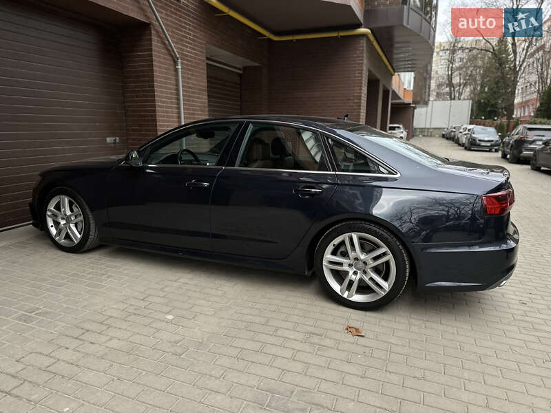 Седан Audi A6 2015 в Львове
