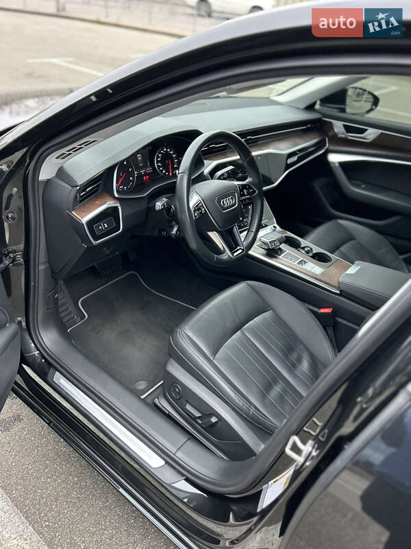 Седан Audi A6 2020 в Киеве