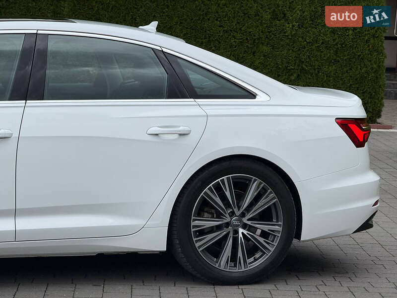 Седан Audi A6 2019 в Стрые