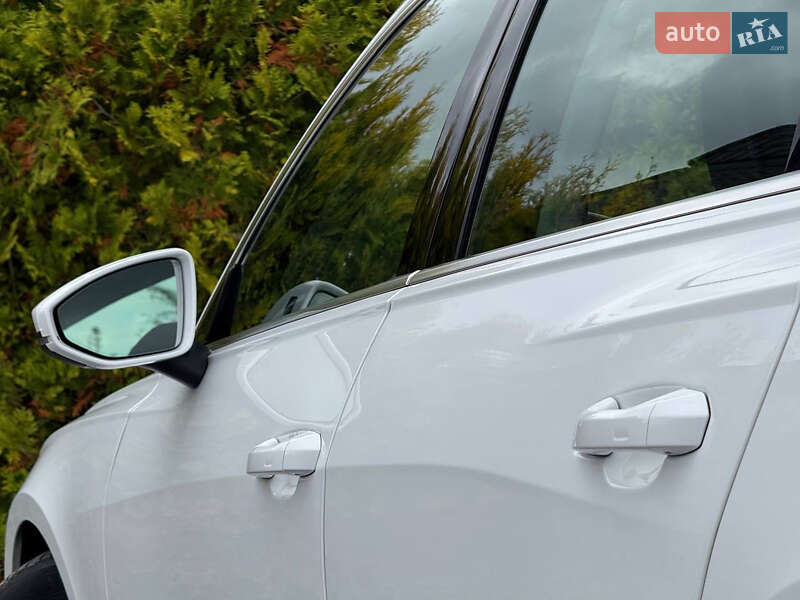 Седан Audi A6 2019 в Стрые