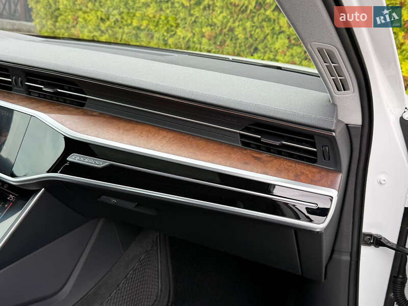 Седан Audi A6 2019 в Стрые