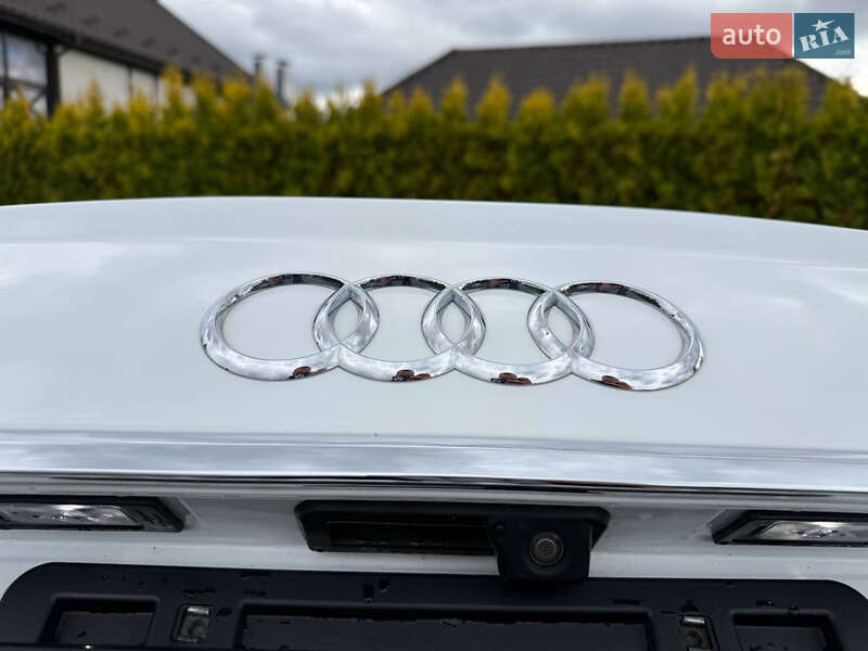 Седан Audi A6 2019 в Стрые