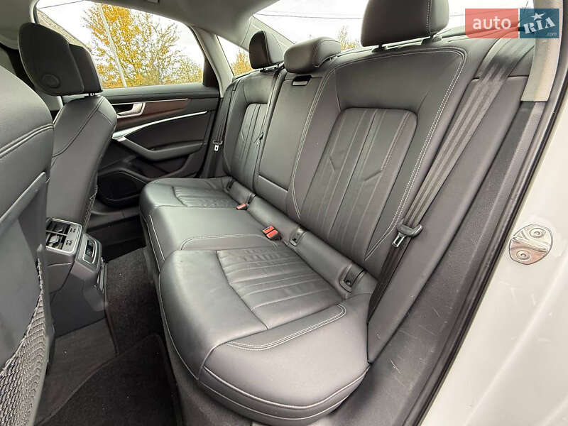Седан Audi A6 2019 в Стрые