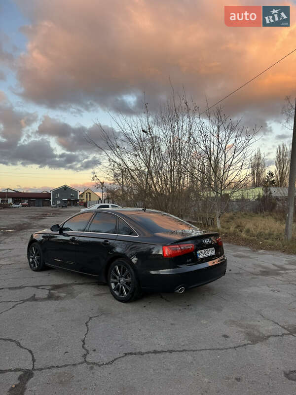 Седан Audi A6 2011 в Звягелі