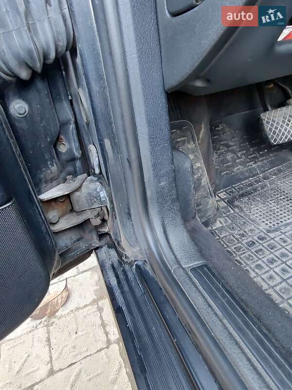 Універсал Audi A6 1996 в Брюховичах