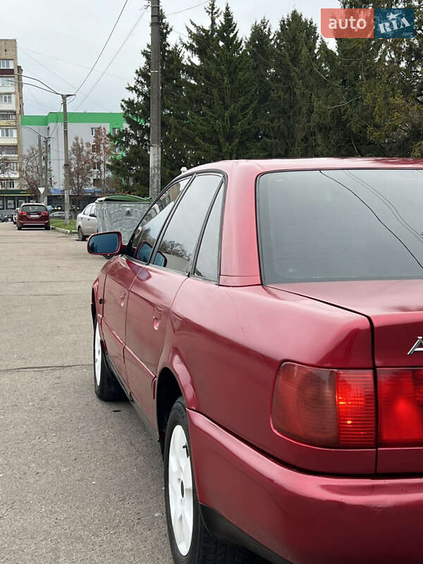 Седан Audi A6 1995 в Рівному