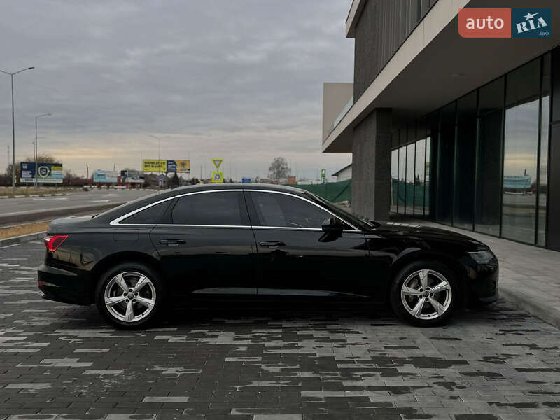 Седан Audi A6 2018 в Ужгороде
