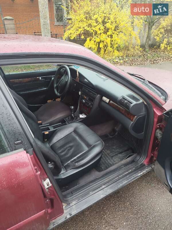 Седан Audi A6 1995 в Березному