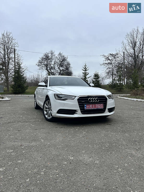 Седан Audi A6 2013 в Корсуне-Шевченковском