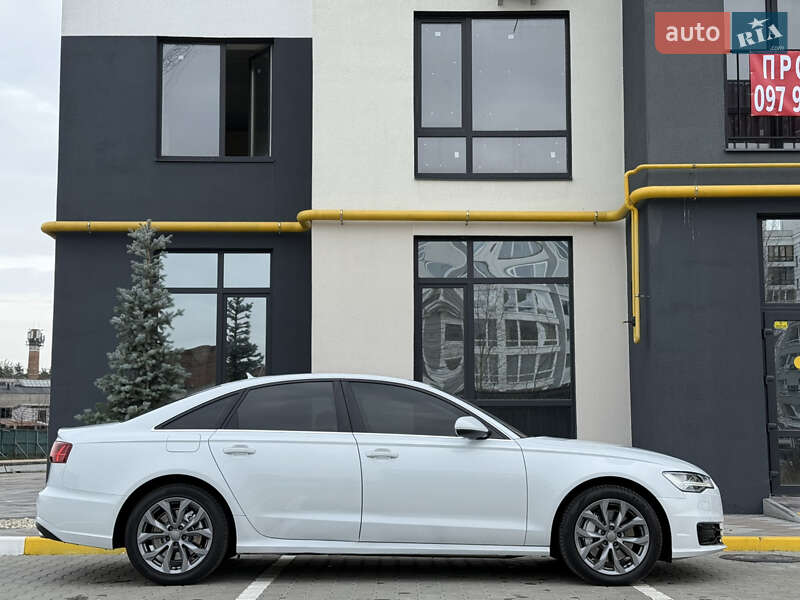 Седан Audi A6 2016 в Киеве
