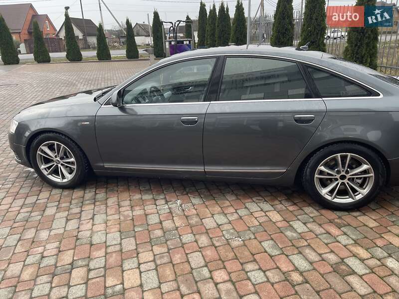 Седан Audi A6 2010 в Сарнах