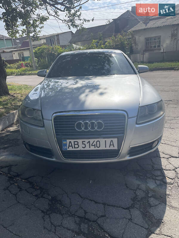 Седан Audi A6 2004 в Умані