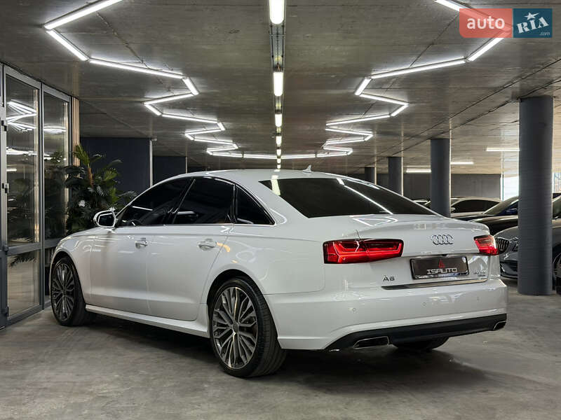 Седан Audi A6 2015 в Одессе