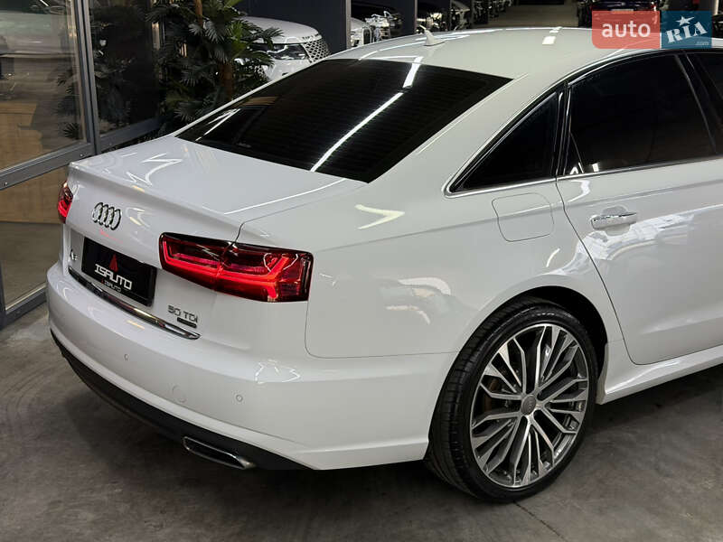 Седан Audi A6 2015 в Одессе