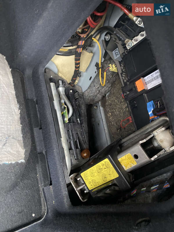 Седан Audi A6 2005 в Петропавловской Борщаговке