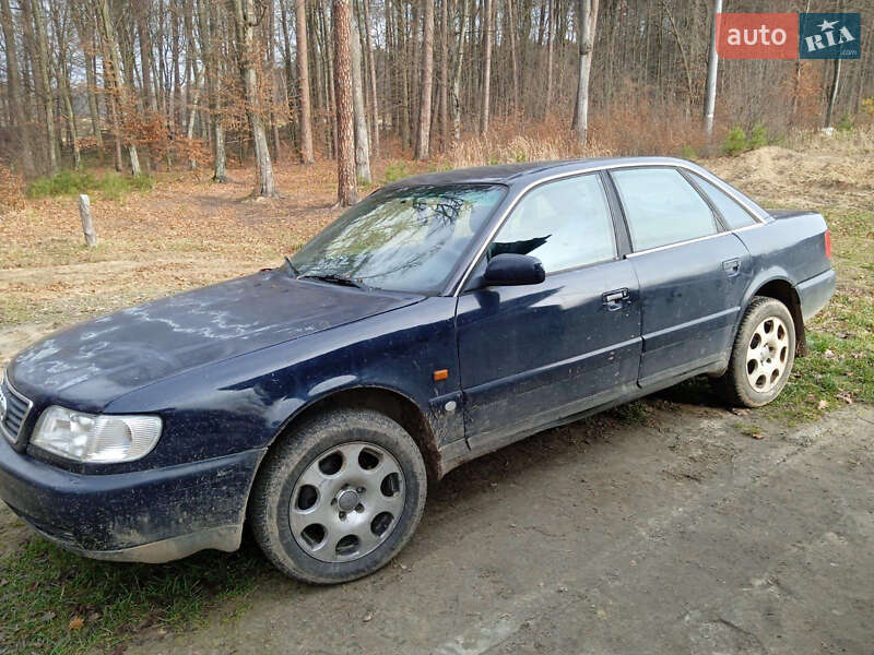 Седан Audi A6 1997 в Рава-Русской