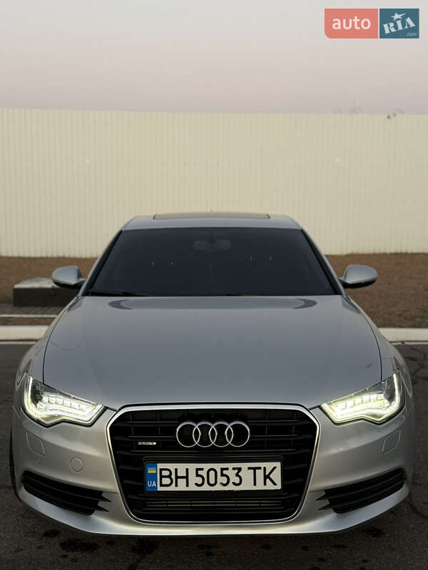 Седан Audi A6 2013 в Николаеве
