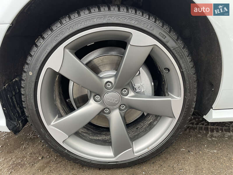 Седан Audi A6 2016 в Рівному