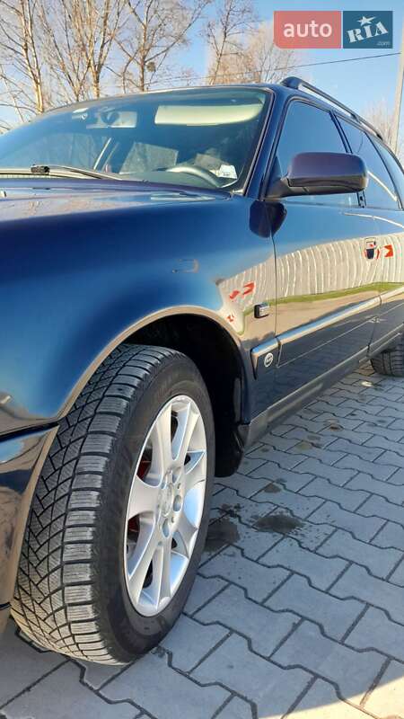 Універсал Audi A6 1995 в Кременці