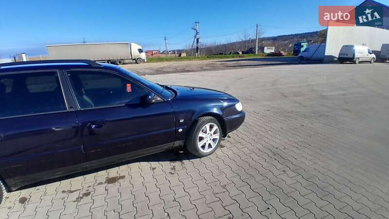Універсал Audi A6 1995 в Кременці