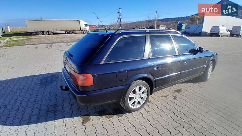 Універсал Audi A6 1995 в Кременці