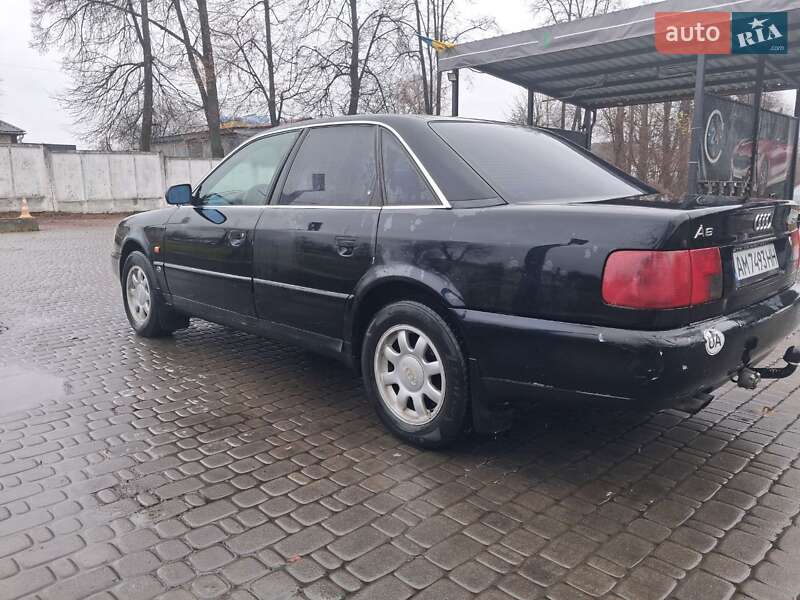 Седан Audi A6 1994 в Коростені